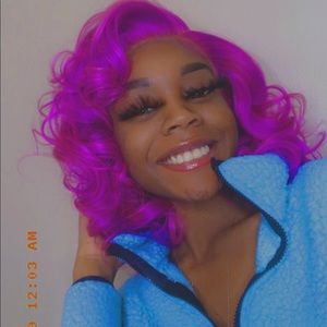 Meet your Posher, Miracle